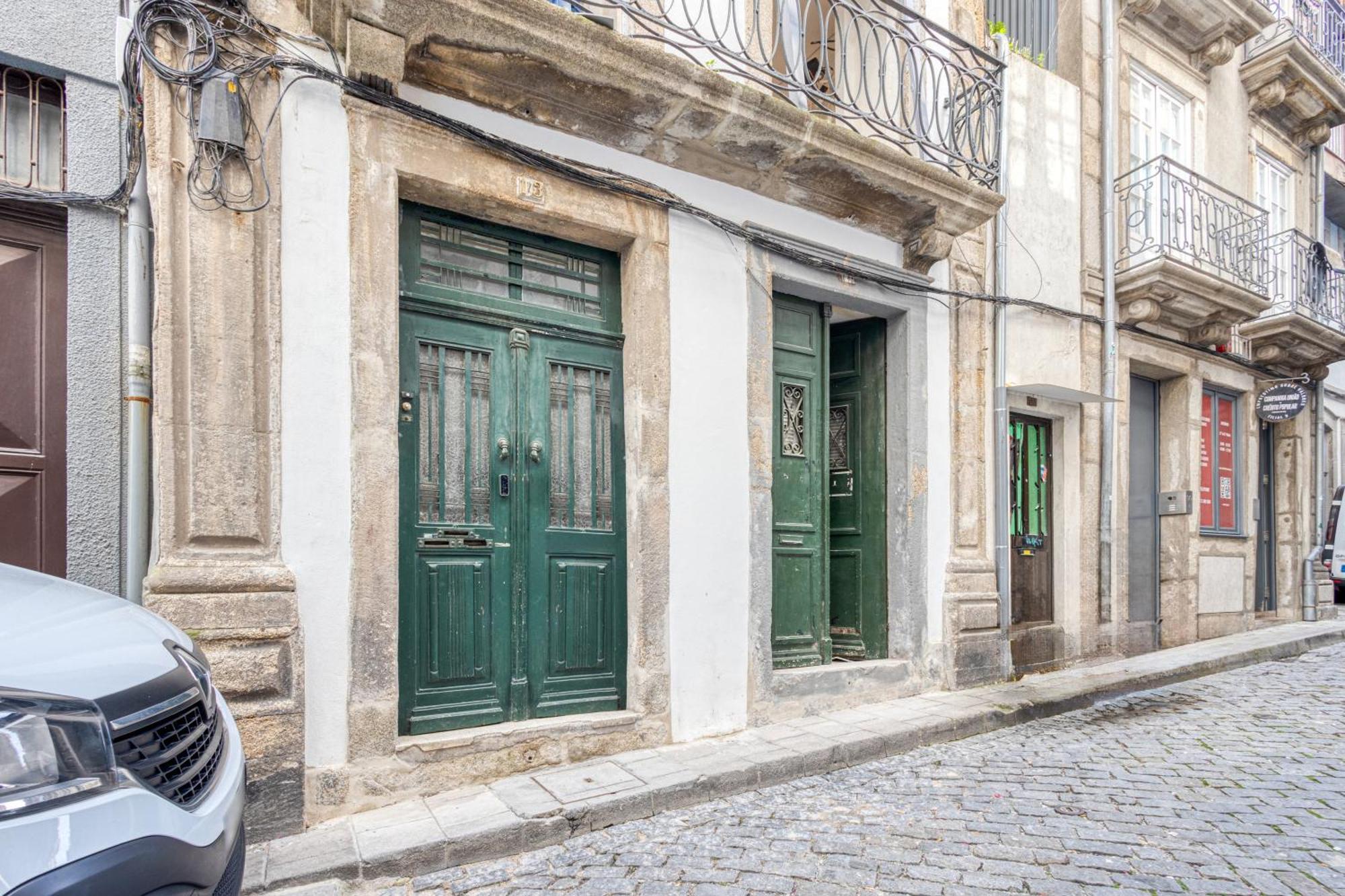 شقة Oporto Guest Casa Dos Clerigos المظهر الخارجي الصورة